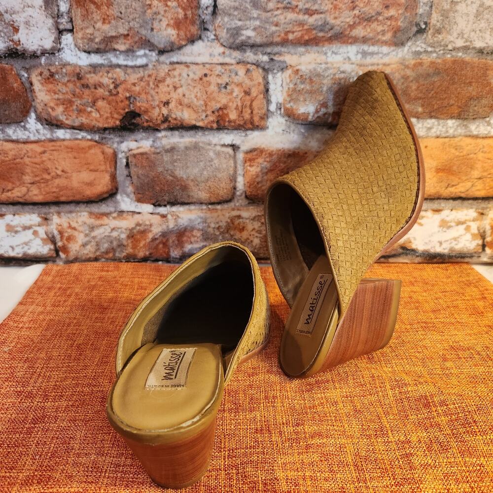 Matisse Basket Weave Leather Suede Block Heel Mule/Clog US Size 10 Anthropologie